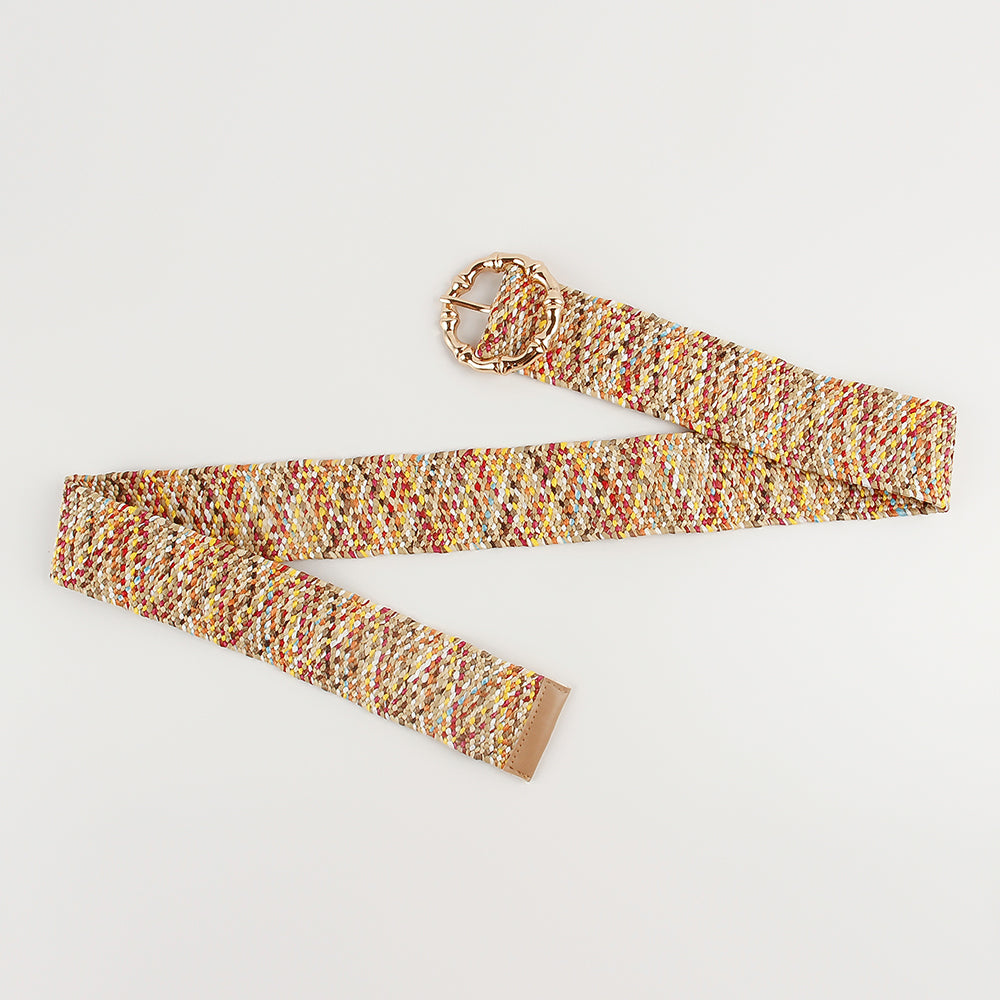 Las señoras de la hierba de los PP del nuevo color ceñen estilo boho libre perforado con los pantalones de vestir de moda