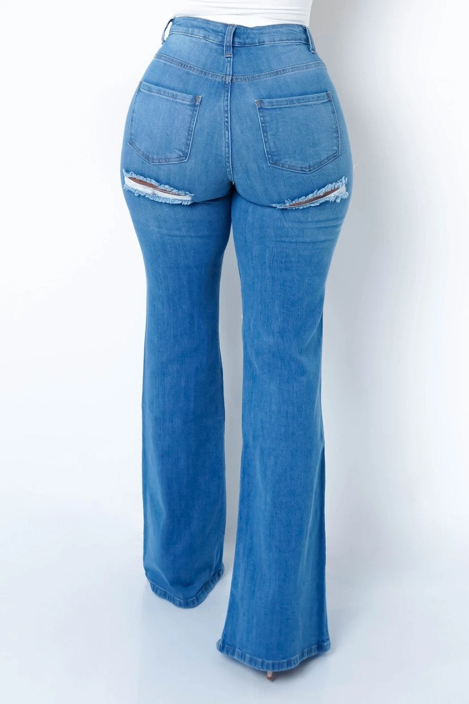 Nuevo estilo elástico rasgado pantalones acampanados jeans mujeres