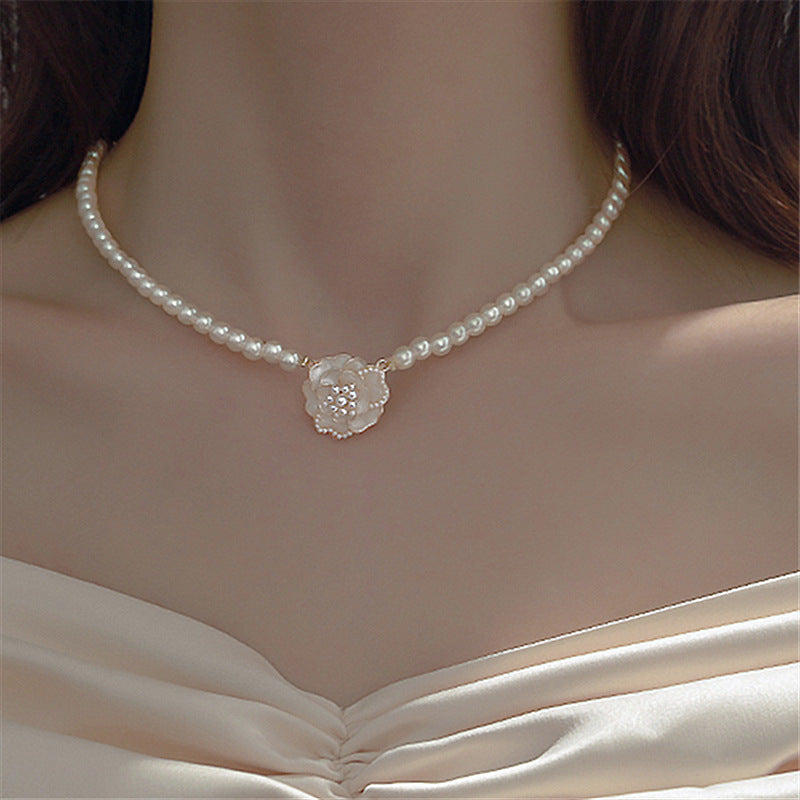 Niche Design Sense Camellia Chocker Necklace French Fairy Collarbone Chain