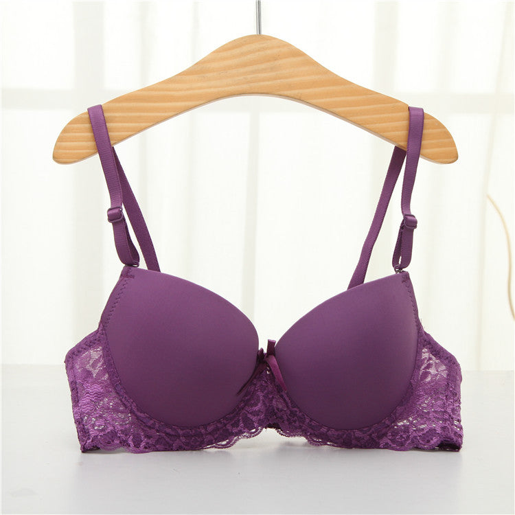 Sexy Women's Bra With Small Breasts Gathered