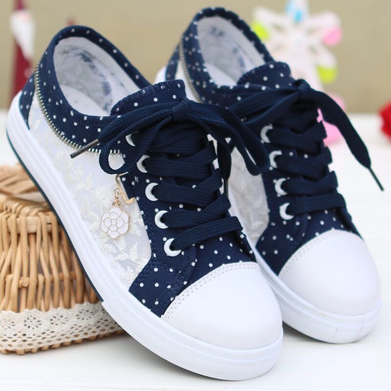 Girls Students Hollow Canvas Shoes Breathable Casual Shoes Flat Mesh Gauze Shoes