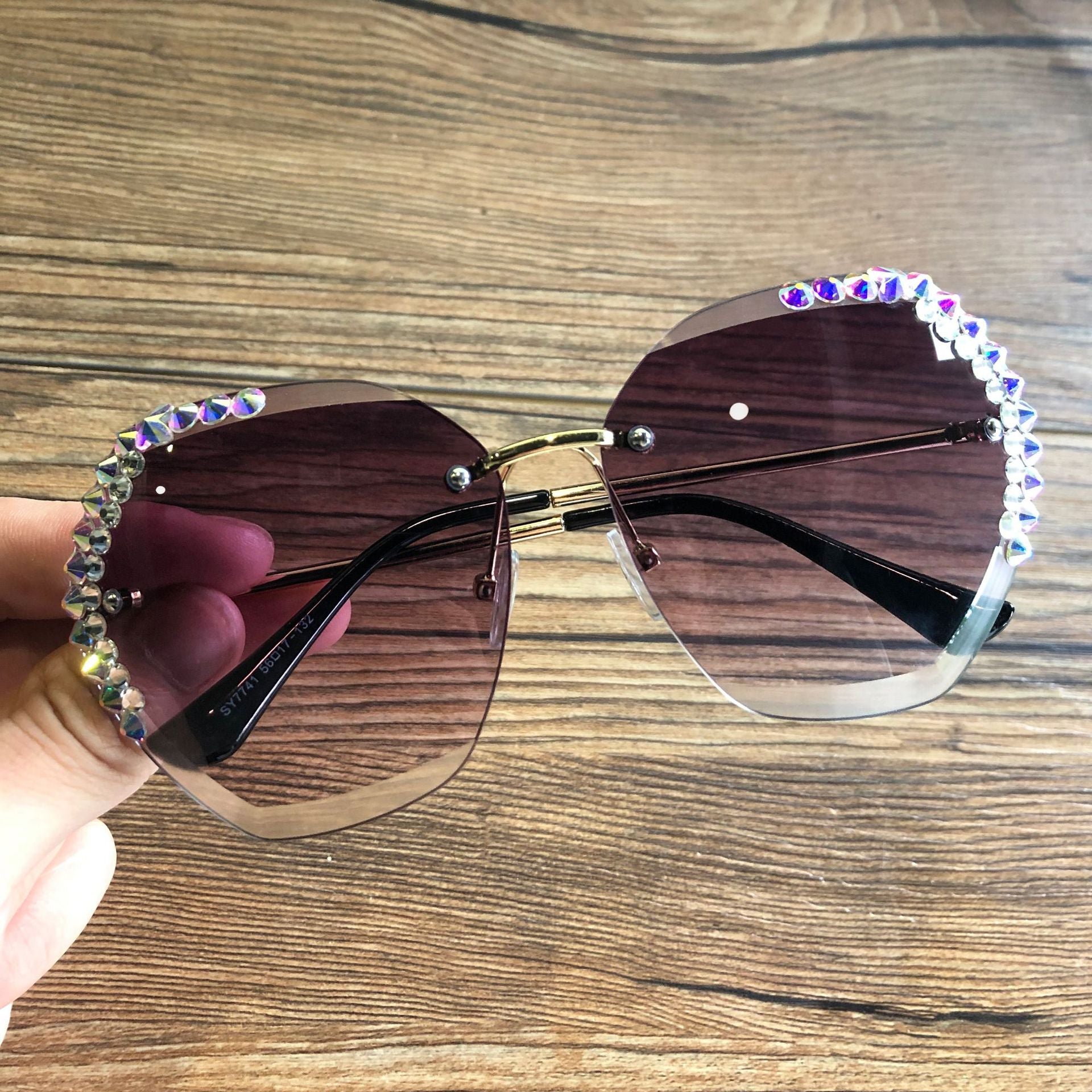 Sunglasses Female Korean Fashion Rimless Crystal Cut-edge Sunglasses