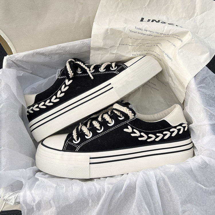 Sports And Leisure Canvas Shoes