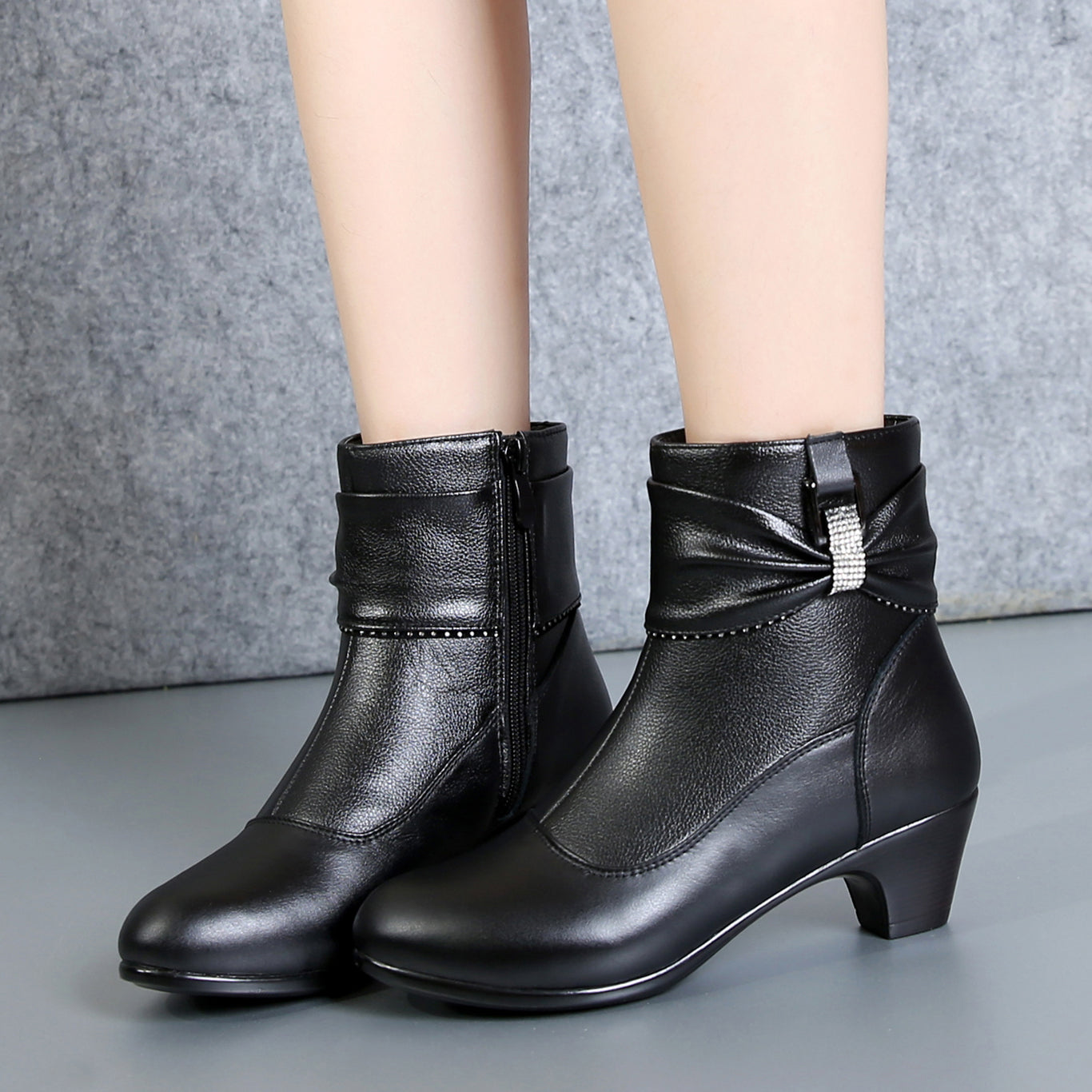 Women's mid heel short boots