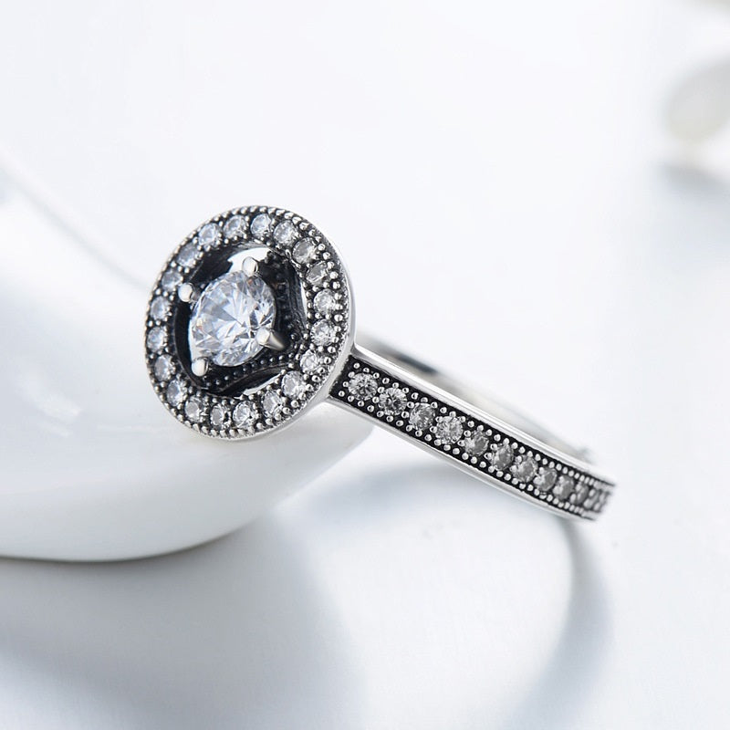 Sterling Silver Retro Full Diamond Zircon Ring Women