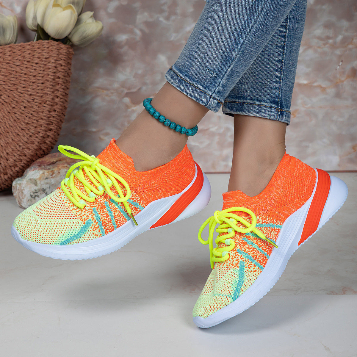 New Lace-up Sports Shoes Women Color-matching Breathable Mesh Shoes Running Walking Casual Sneakers