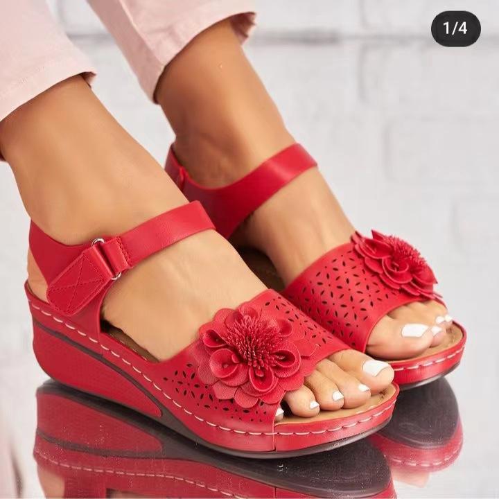 Sandalias de cuña con plataforma de flores huecas de talla grande de verano para mujer