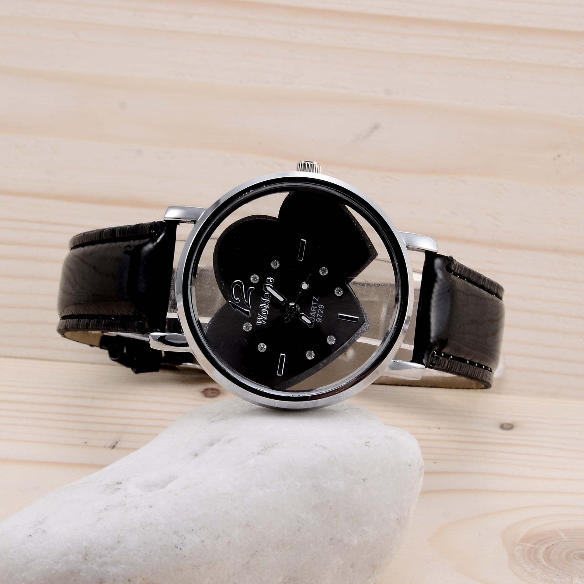 Women's Fashion Simple Hollow Belt Watch