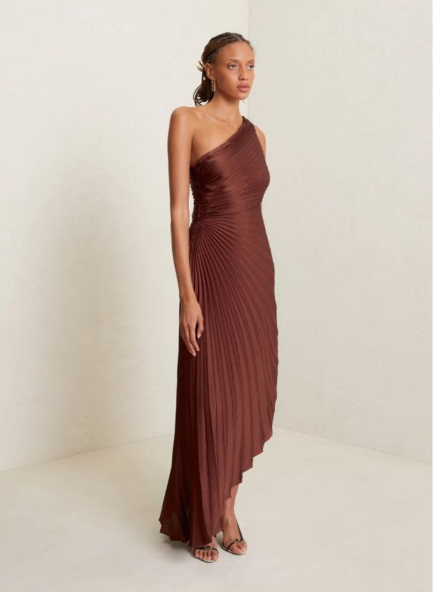 Fashion One-shoulder Sun Pleated Satin Dress