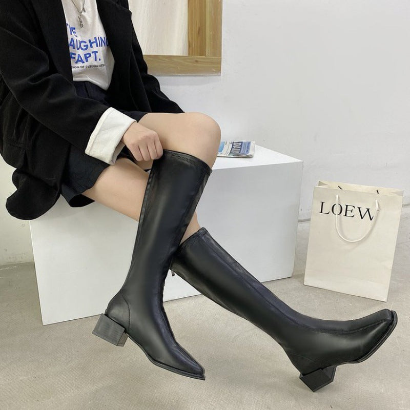 The New Small But Knee-length Boots